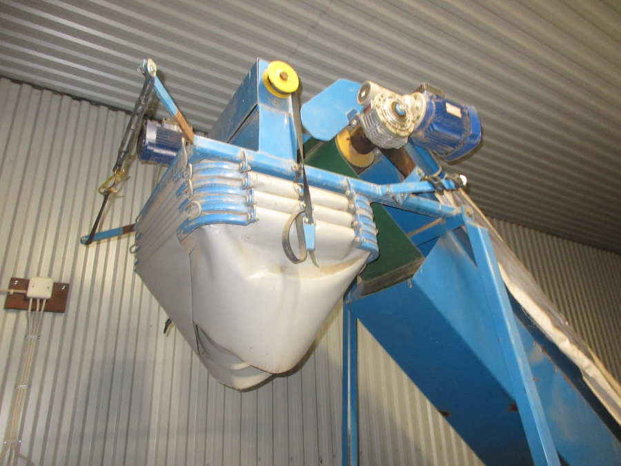 5958 Big bag filler with electric fall breaker