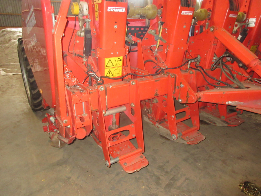 5964 Grimme GL34 Z potatissättare