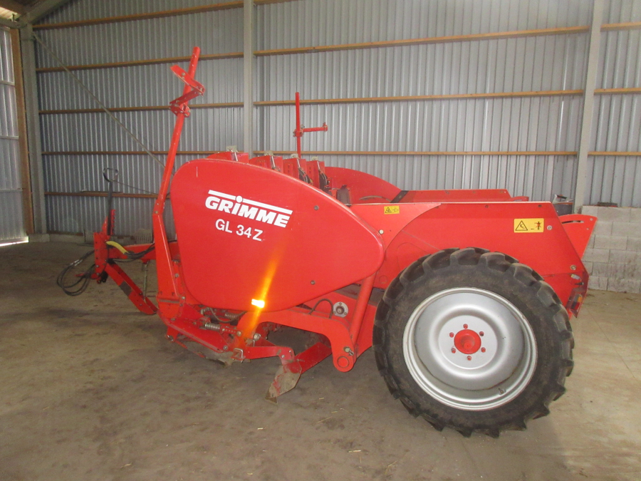 5964 Grimme GL34 Z potatissättare