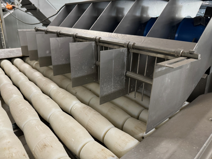 5971 Marcelissen potato halving machine