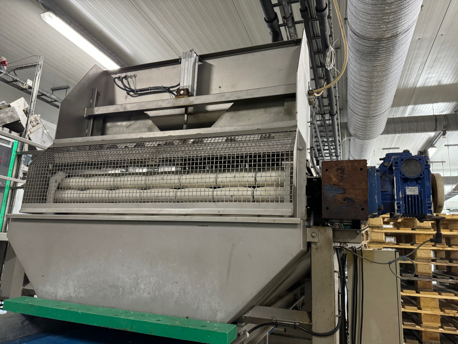 5971 Marcelissen potato halving machine
