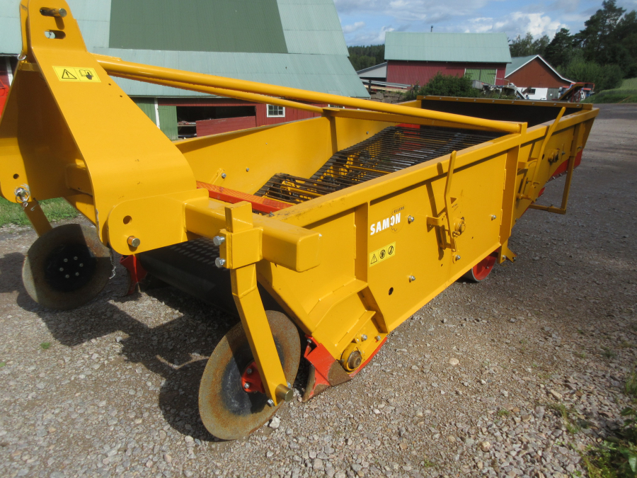 5972 Samon onion windrower 1350 mm web