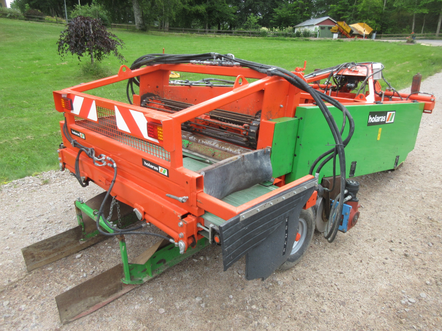 5988 Holaras onion windrower UR135