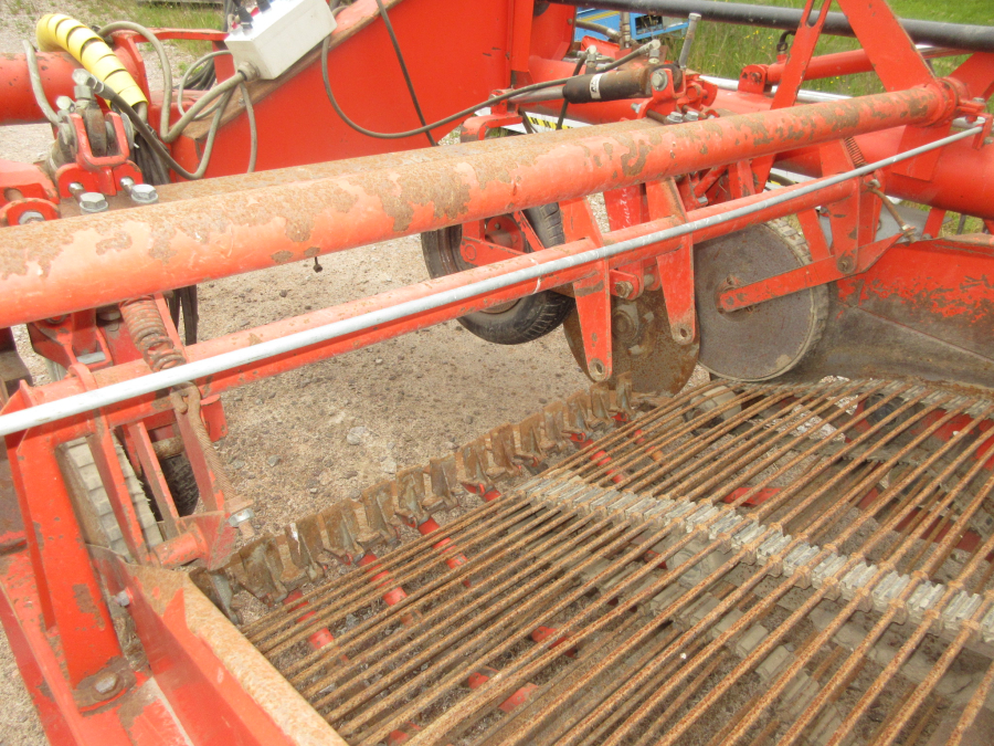 5989 Grimme DL1500 Onion loader