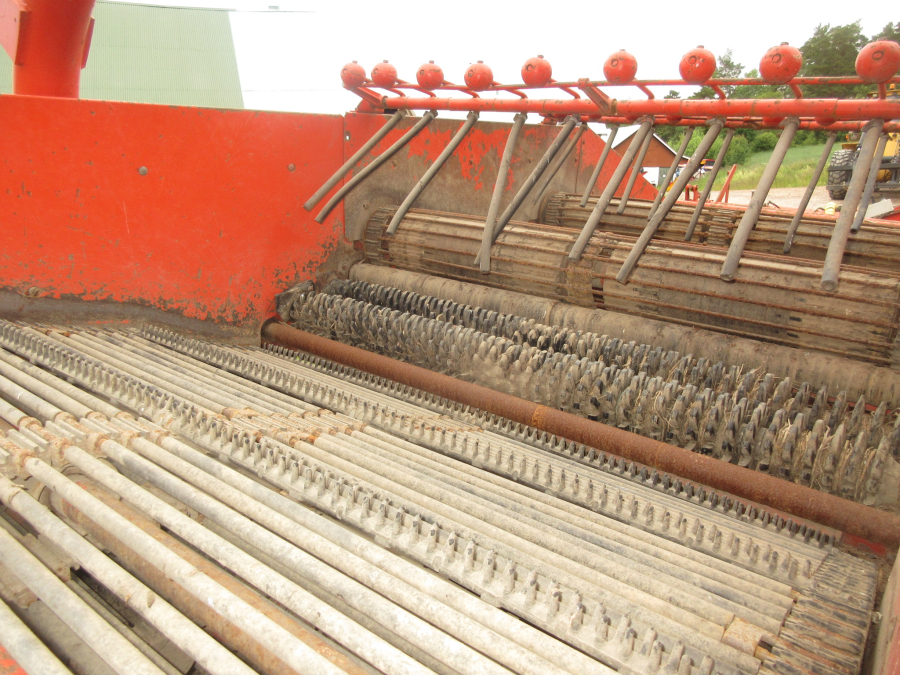 5989 Grimme DL1500 Onion loader