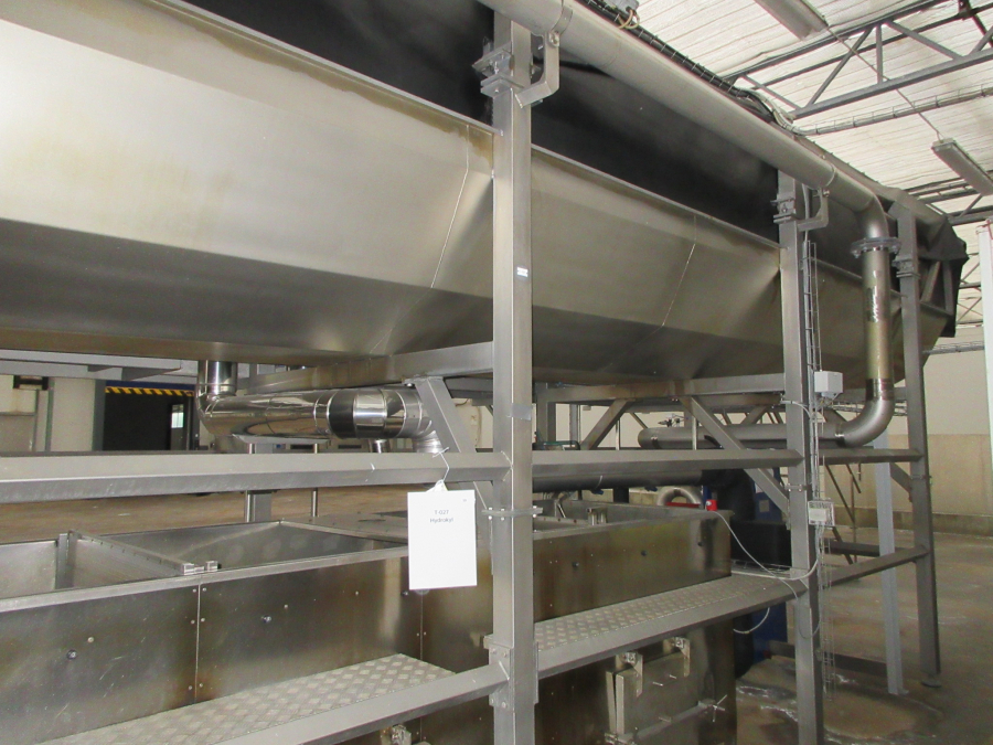 6011 EMVE hydro cooler for carrots
