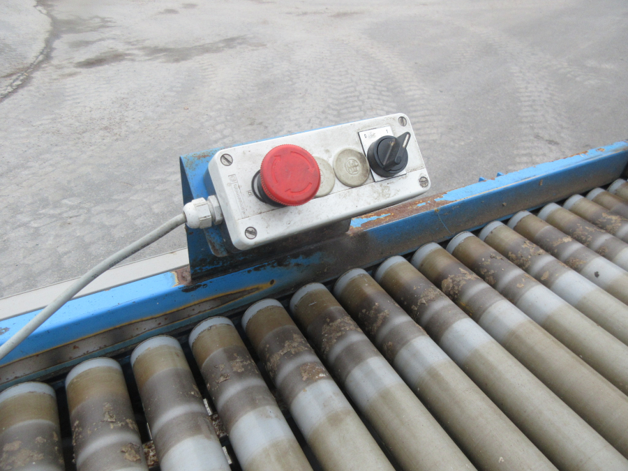 6022 EMVE roller table 2200x500