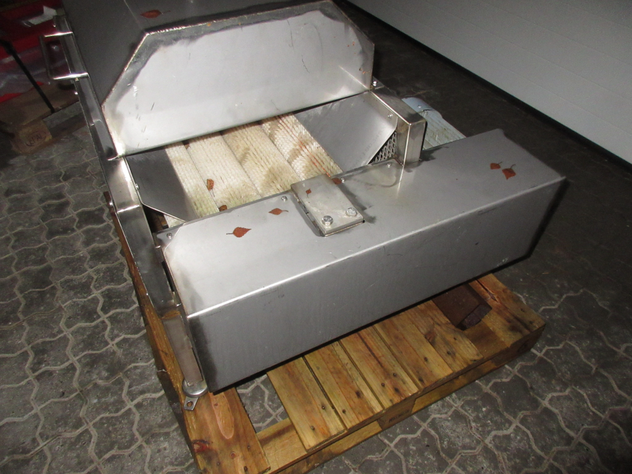 6024 Small potato and vegetable polisher