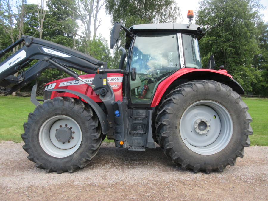 6032 Massey Ferguson 6718S tractor