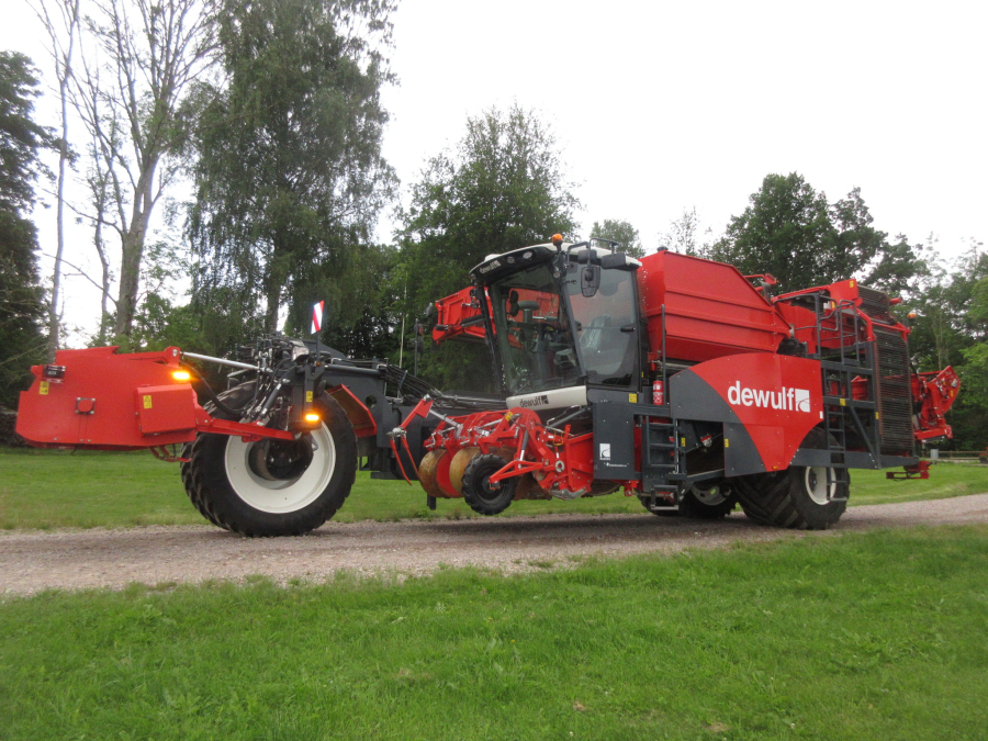 6036 Dewulf RA3060 potato harvester DEMO selfpropelled