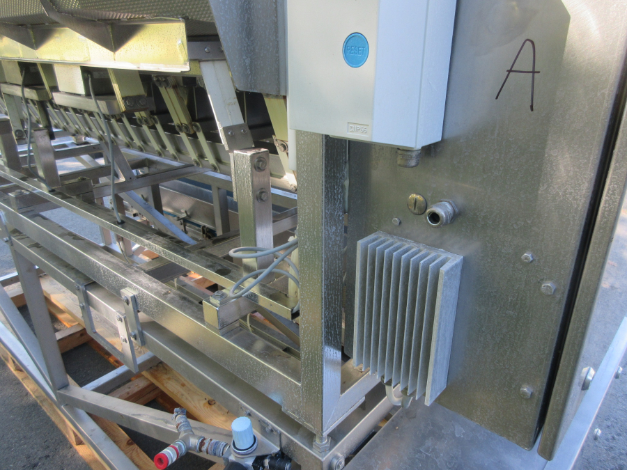 6042 Newtec 2014PCB 2B weigher for processed products