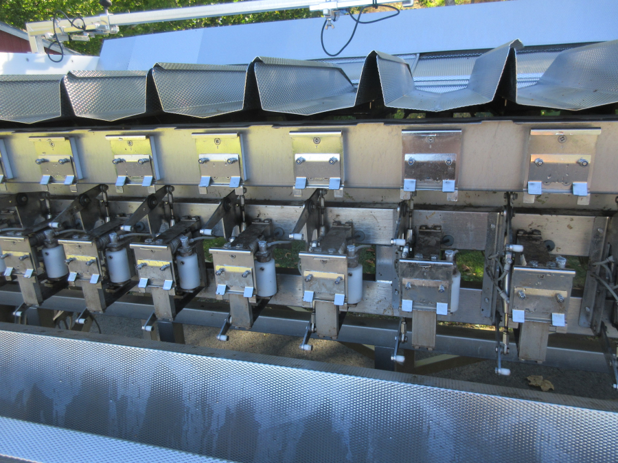 6042 Newtec 2014PCB 2B weigher for processed products