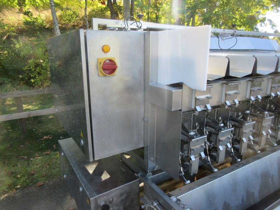 6042 Newtec 2014PCB 2B weigher for processed products