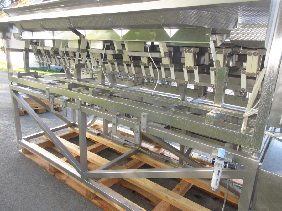 6043 Newtec 2014PCB 2B weigher for processed products