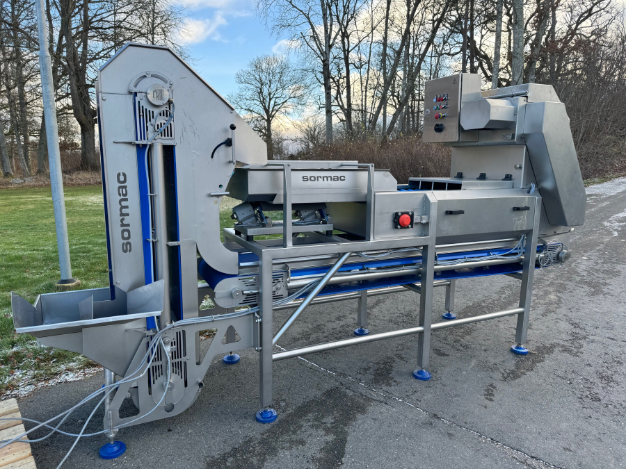 6063 Sormac DMA-60 potato halving machine