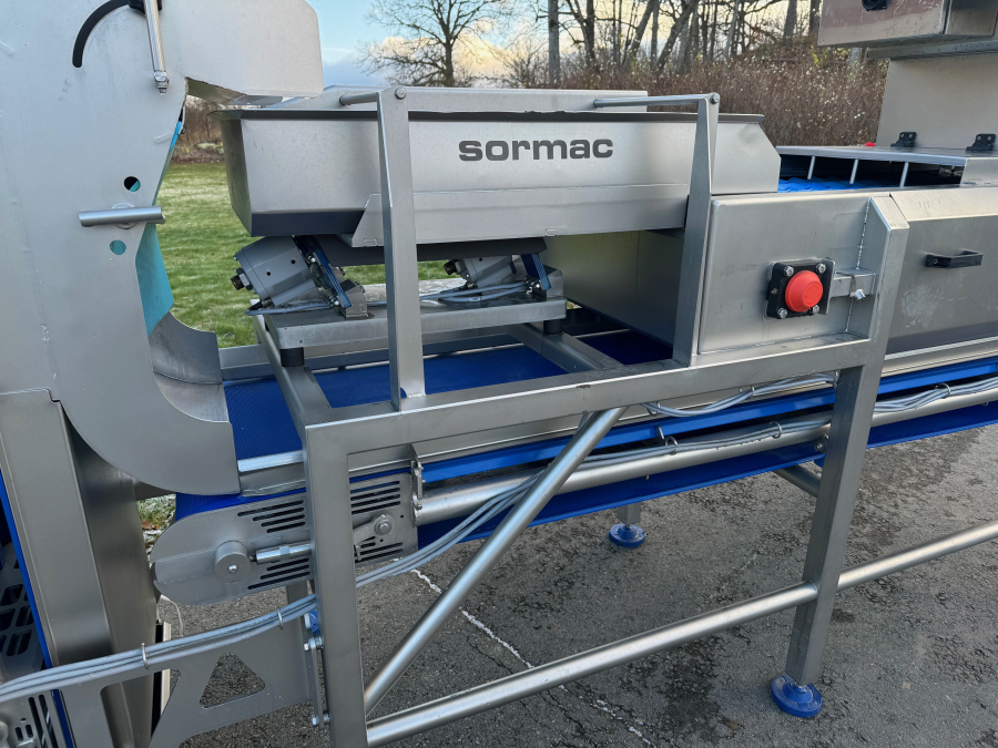 6063 Sormac DMA-60 potato halving machine