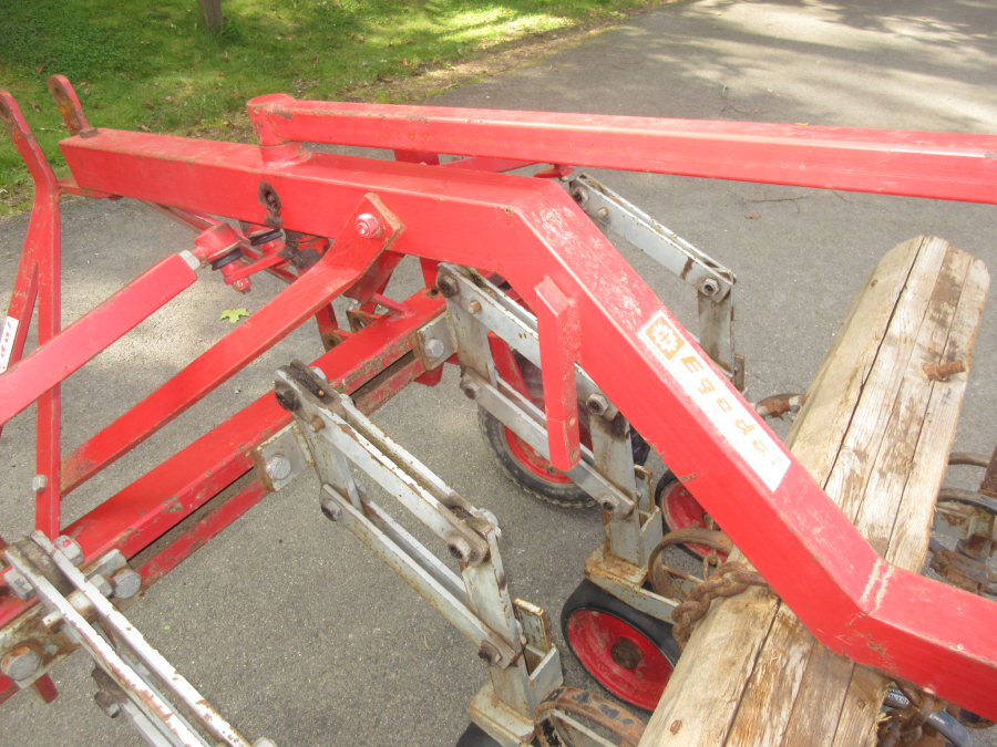 6066 Egedal row crop hoe manual steering