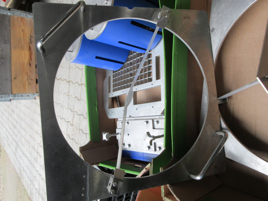 6086 Sormac F-2000 XL slice and wedge cutter