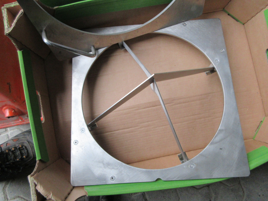 6086 Sormac F-2000 XL slice and wedge cutter