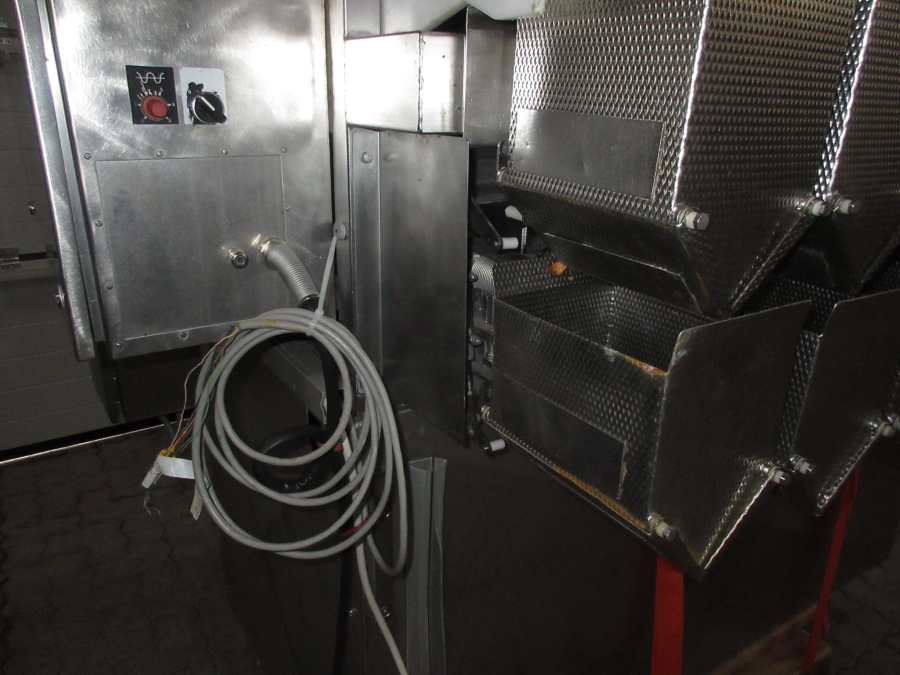 6094 Newtec PCB weigher 9 head with older JASA