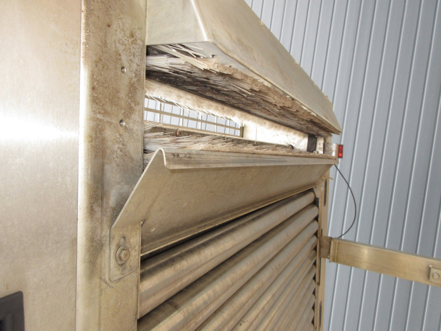 6097 Visar singulator unit for carrots