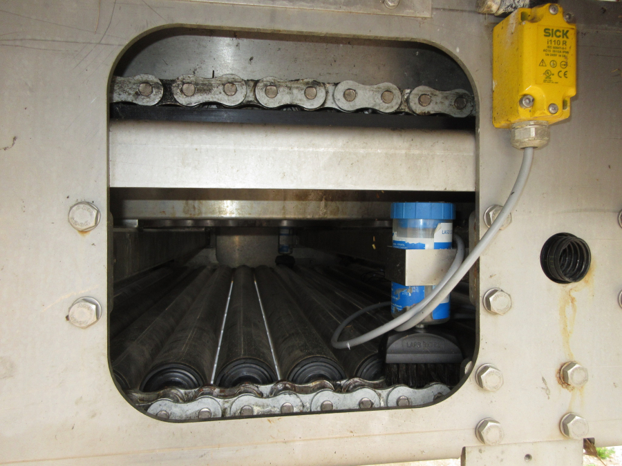 6097 Visar singulator unit for carrots