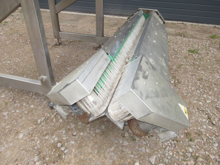 6097 Visar singulator unit for carrots