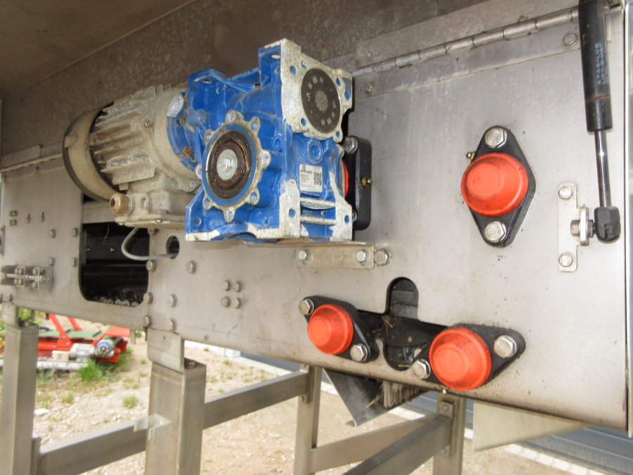 6097 Visar singulator unit for carrots