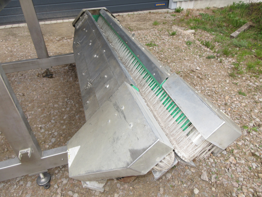 6097 Visar singulator unit for carrots