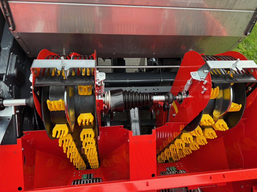 6106 Miedema CP42 Kartoffellegemaschine NEU