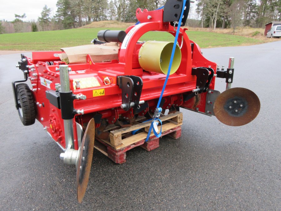 6109 Massano stone burier DEMO used