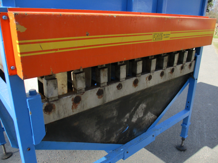 6122 EMVE felt drier table