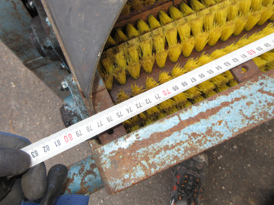 6133 EMVE brushing machine