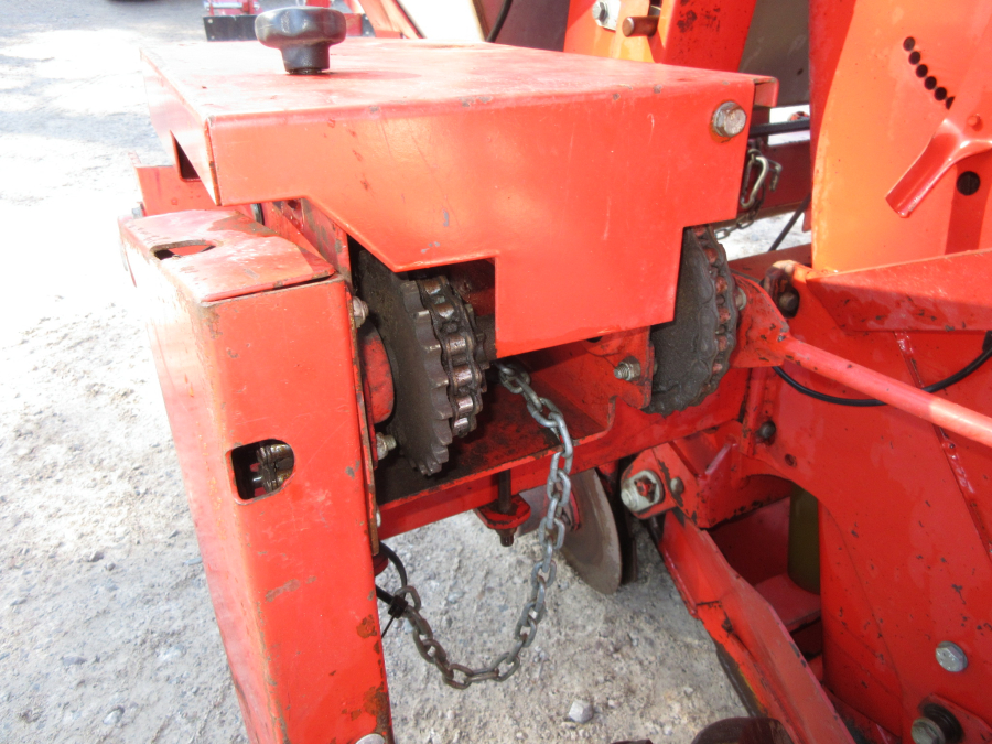 6143 Kverneland Underhaug 3000 potato planter