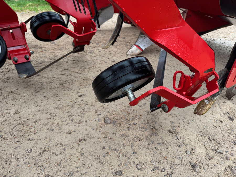 6145 Grimme Eco ridger potato ridging 