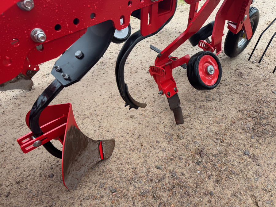 6145 Grimme Eco ridger potato ridging 