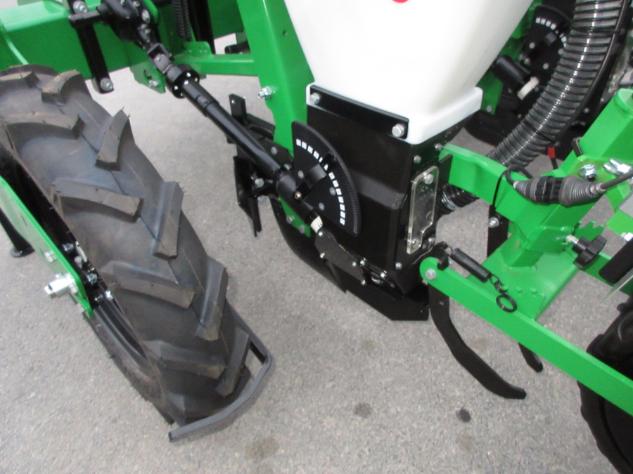 6150 Sfoggia Gamma plus precision seeder for corn 