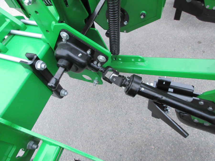 6150 Sfoggia Gamma plus precision seeder for corn 