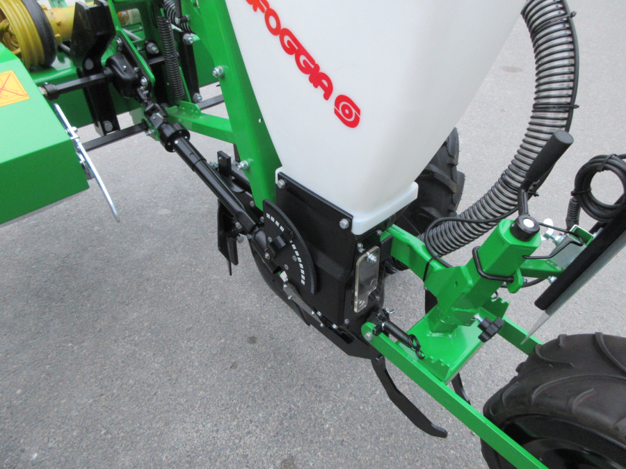 6150 Sfoggia Gamma plus precision seeder for corn 