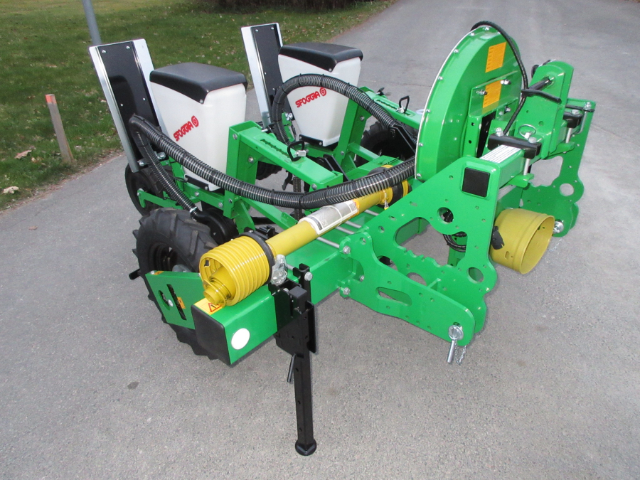 6150 Sfoggia Gamma plus precision seeder for corn 