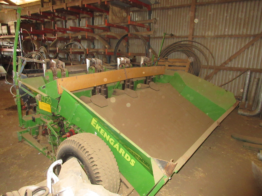 6165 Juko Ekengards 4720 potato planter