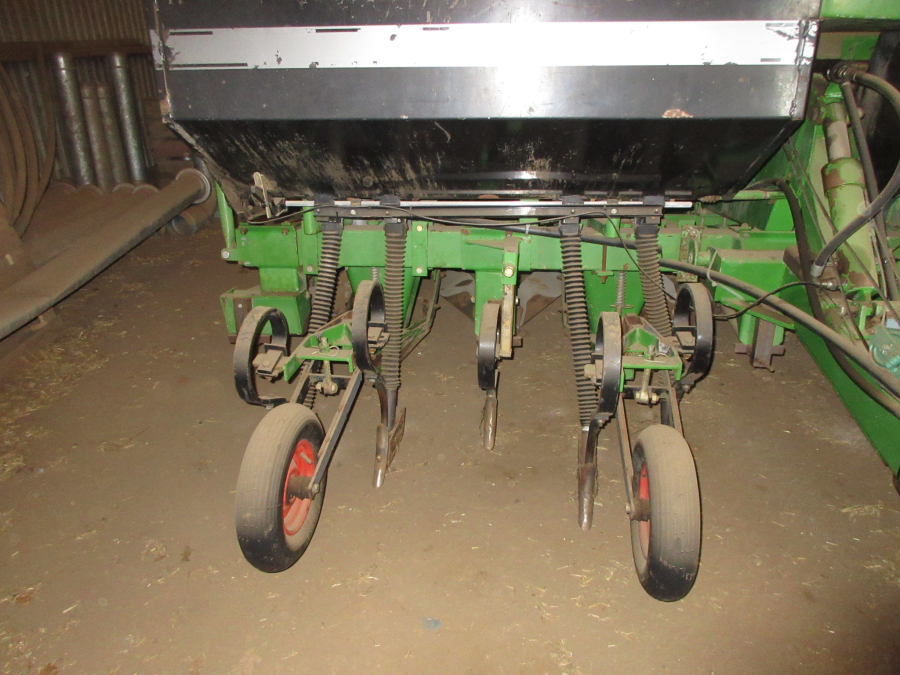 6165 Juko Ekengards 4720 potato planter