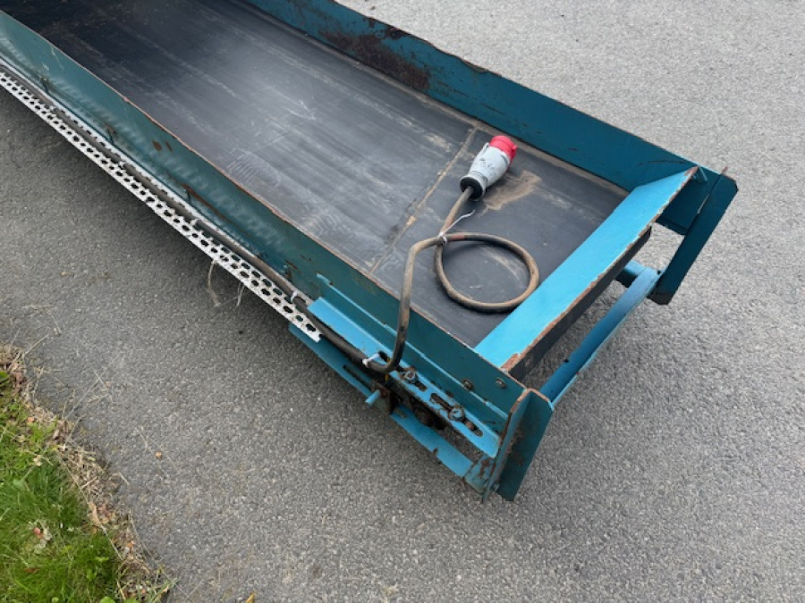 6169 Emve conveyor 9000x550 mm