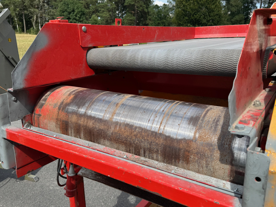 6201 Bijlsma Hercules clod and stone separator