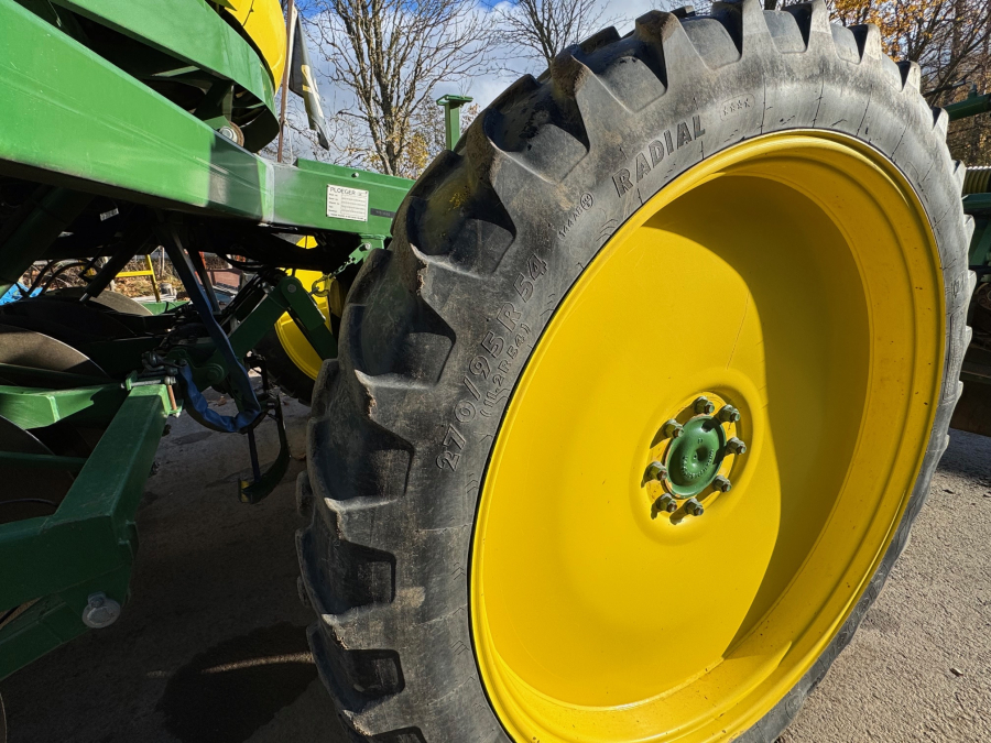 6202 Ploeger potato harvester 4 row with elevator