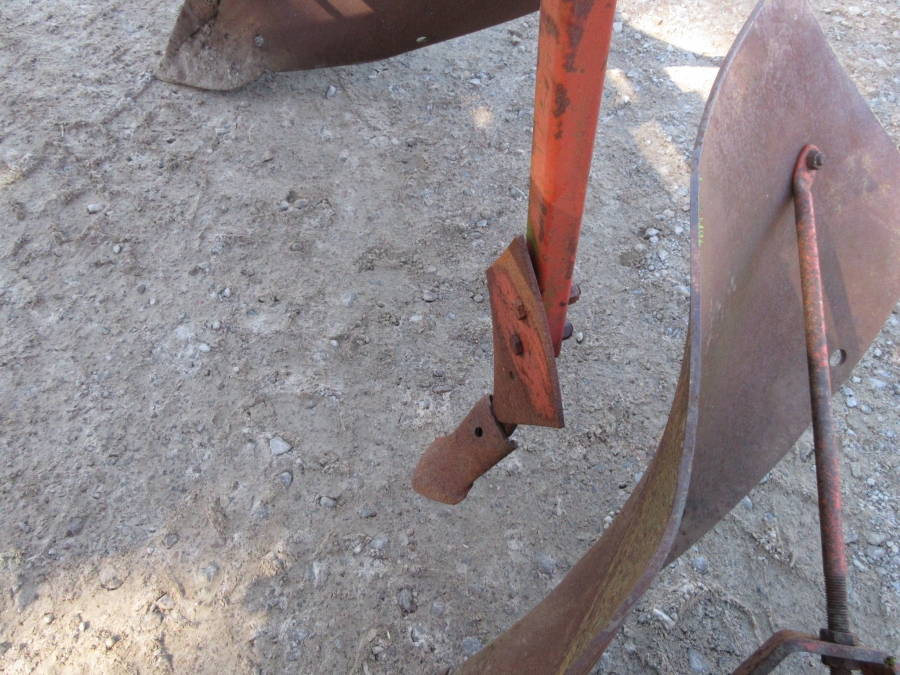 6209 Grimme bed plough