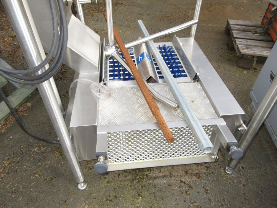 6233 Kohlhoff Durchlauf-Sohlenreinigungsmaschine DLSO-SL