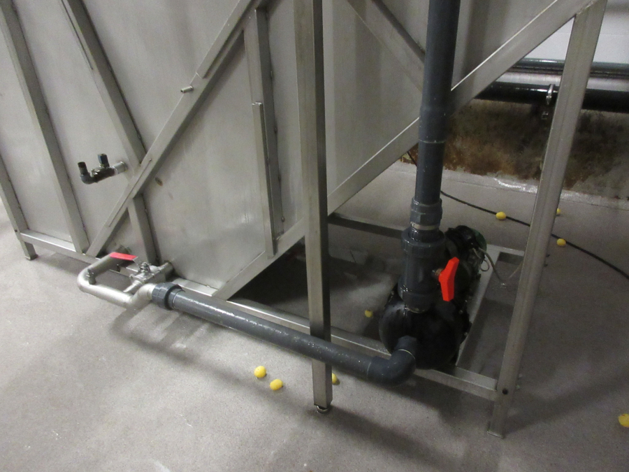6234 EKKO hydro cooler for carrots etc