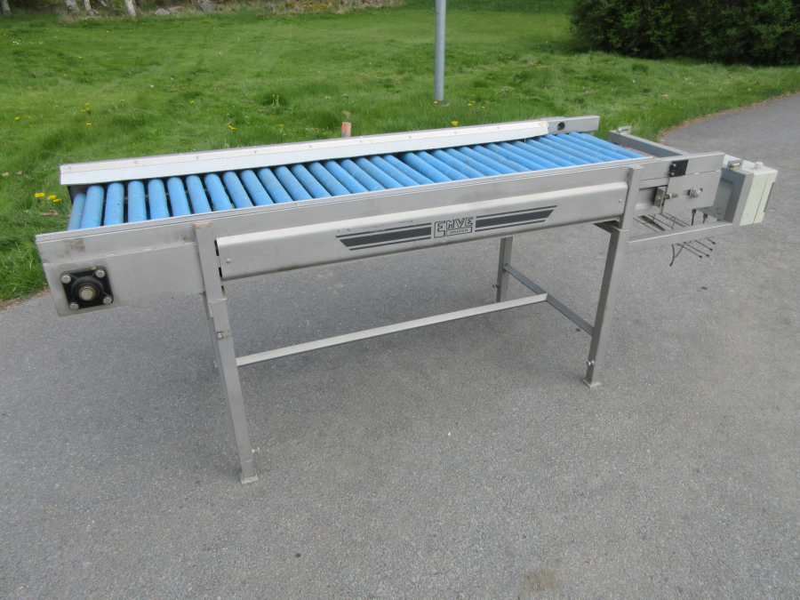 6236 Newtec + Gillenkirch packaging line for apple in plastic bags