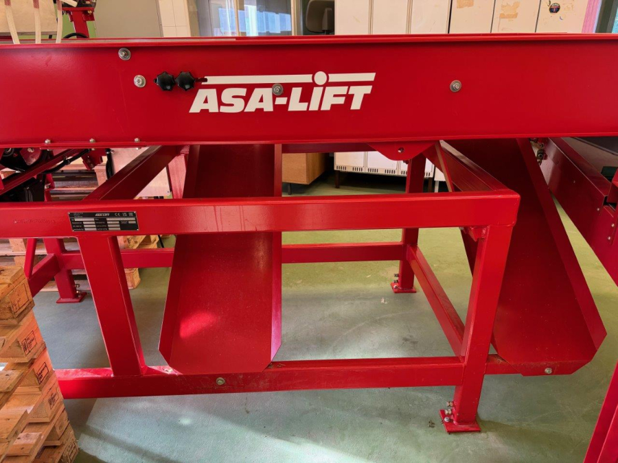 6252 Asa-Lift GB-1000 bean harvester